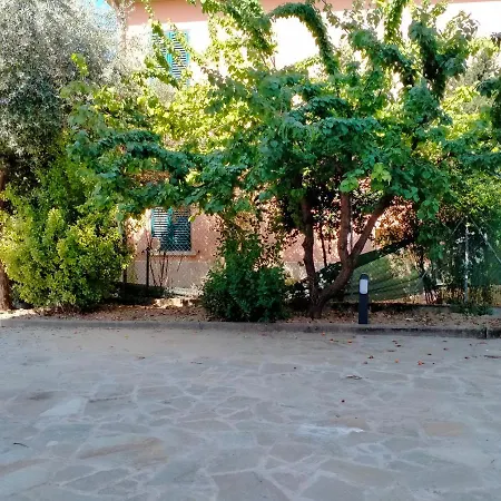 ゲストハウス Il Cantuccio 3*