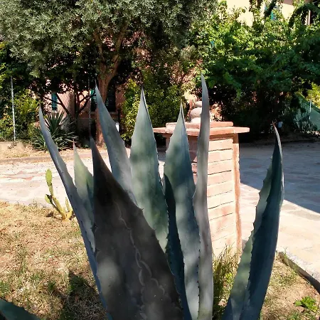 Il Cantuccio בית הארחה לוקה